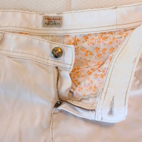 ☀️Free People Shorts - Picture 3 of 8